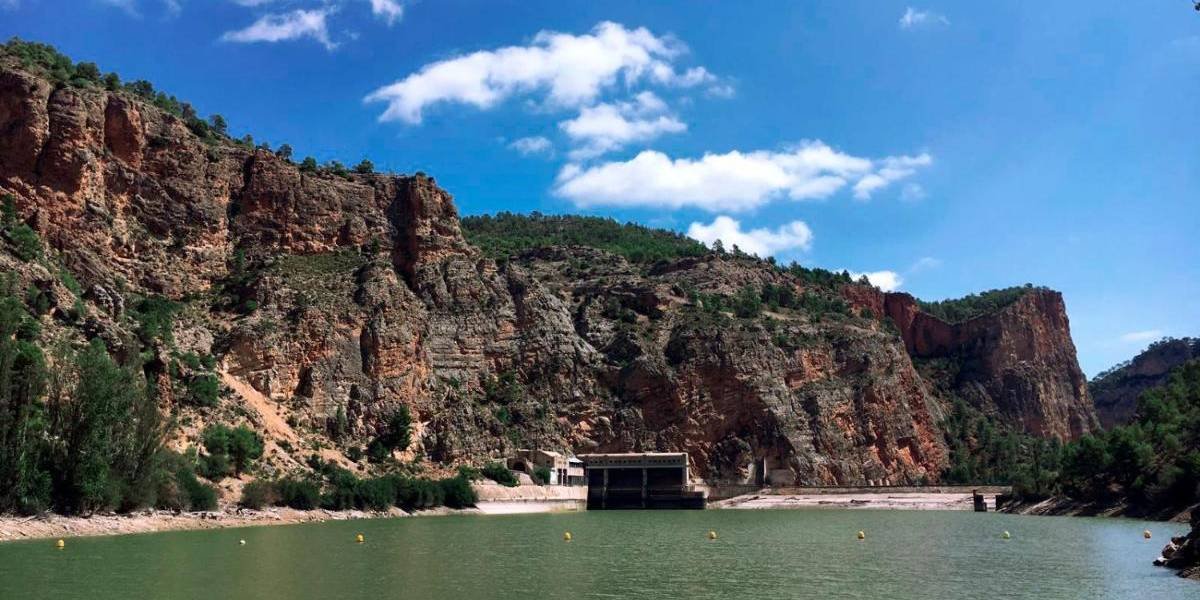 134991895_ExtraGrande