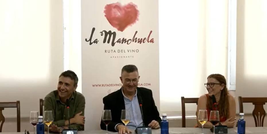 El gerente de La Ruta, Pere Campos  y Clara Campos de La Cepa de Pelayo.