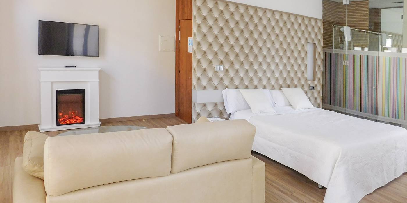 hotel-canitas-maite-casas-ibanez-albacete-17_ExtraGrande