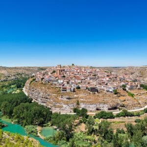 Visita guiada al casco histórico de Alcalá del Júcar + recorrido por el pueblo
