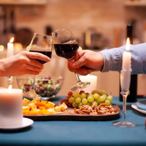 Experiencia de degustación romántica + cena maridada para parejas